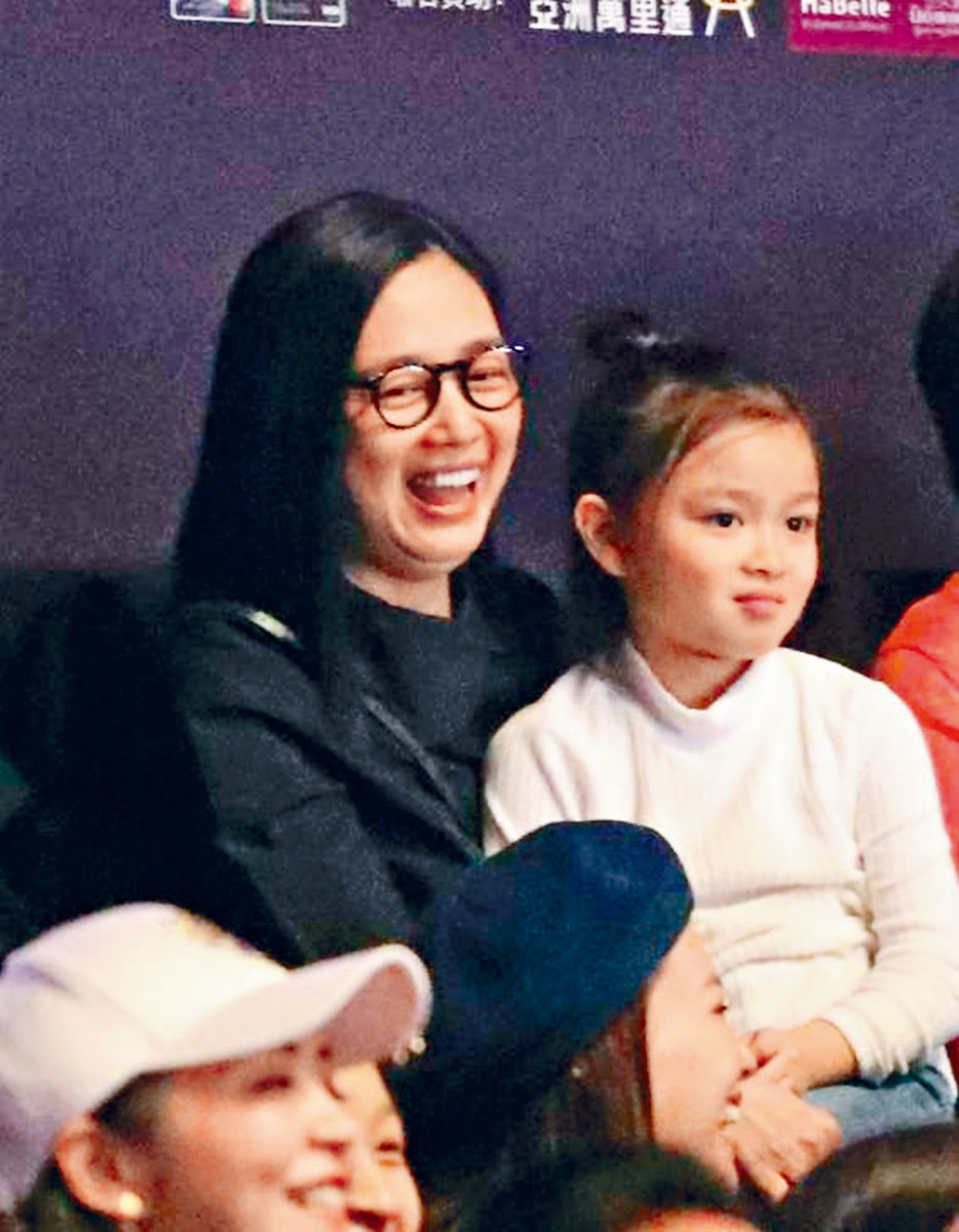 華仔因疫情關係，反而多了時間陪朱麗倩與劉向蕙。