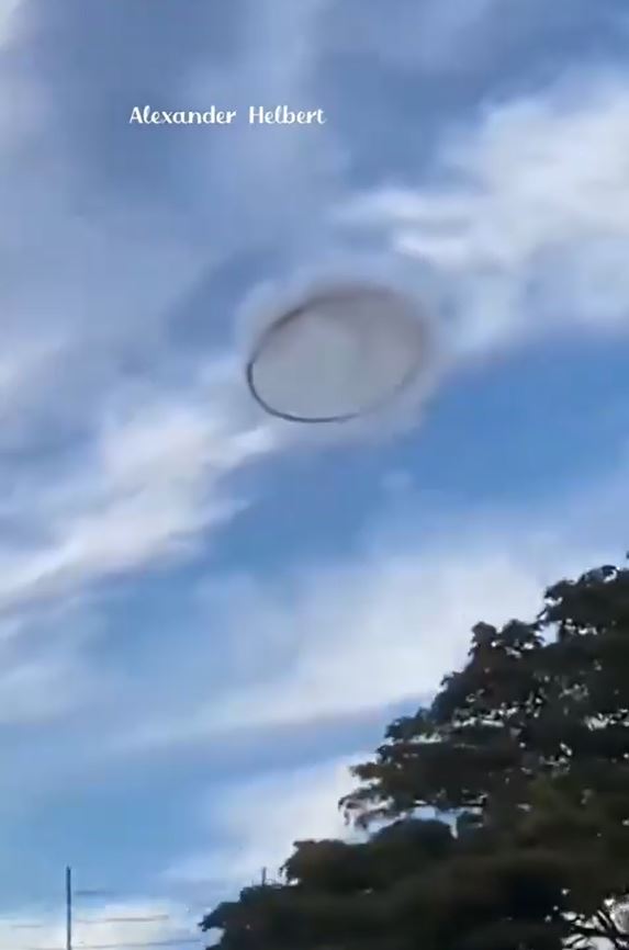 委內瑞拉天空出現「神祕黑色圓圈」。