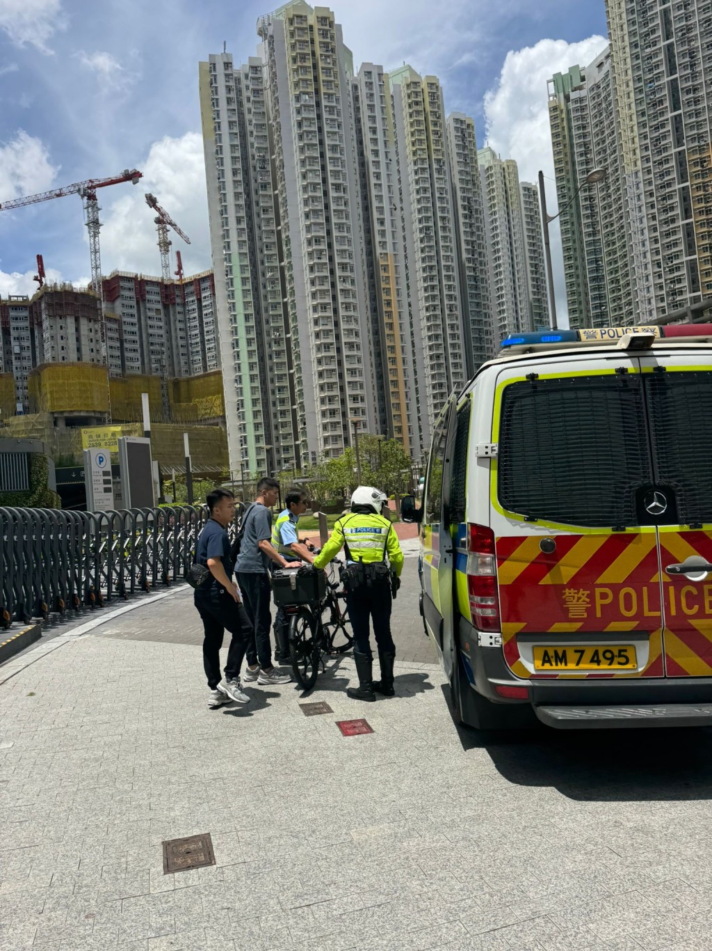 東九龍打擊非法駕駛電動可移動工具拘7人。警方圖片 東九龍打擊非法駕駛電動可移動工具拘7人。警方圖片