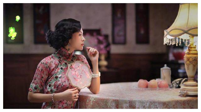 在內地一個節目，章子怡向電影《胭脂扣》致敬，重演戲中場面。
