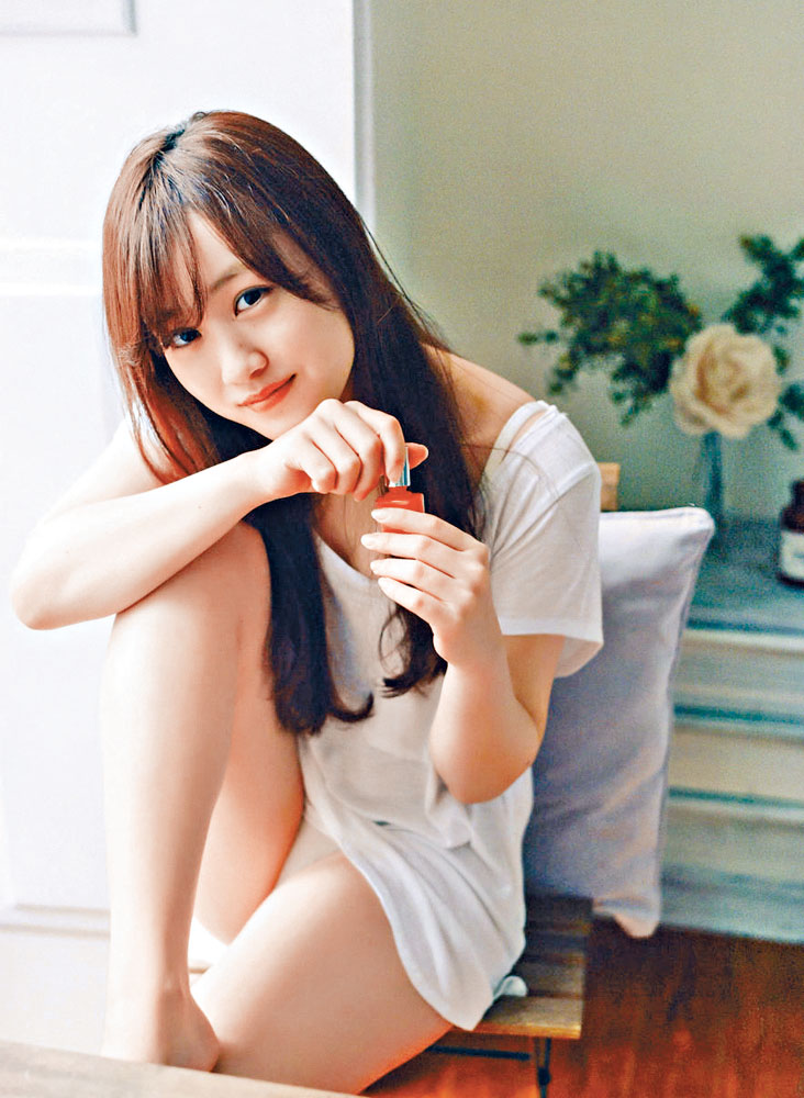 ■星野南缺席新歌宣傳後，宣布停工反省。