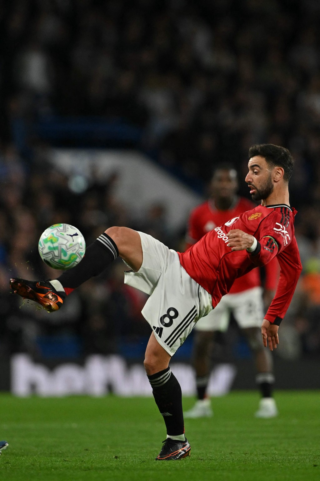 曼聯憑藉著馬菲奧斯根夏接應隊長般奴費南迪斯的助攻，為紅魔一箭定江山。法新社