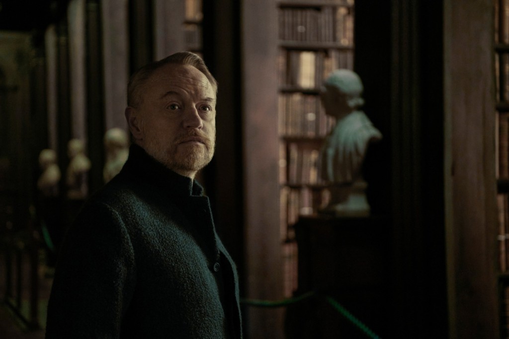 Jared Harris 飾演數學家Hari Seldon 。