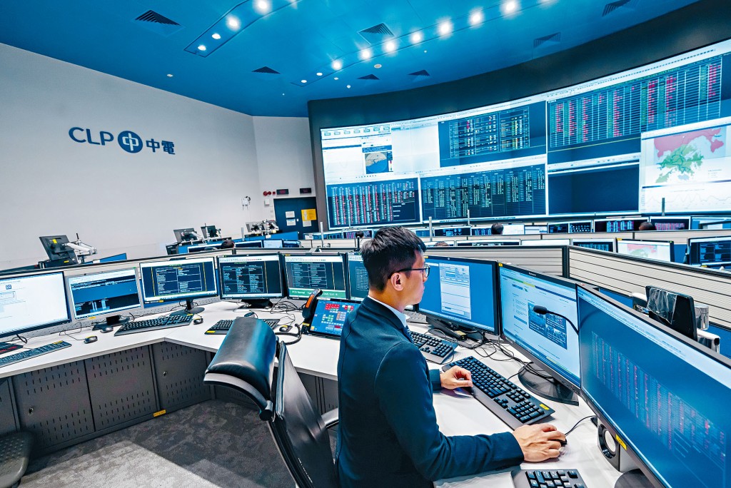 中电系统控制中心24小时全天候运作，全力维持全运会期间的供电安全及稳定。
