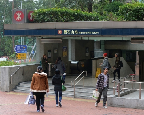 23歲女子昨在港鐵鑽石山站遭非禮。資料圖片