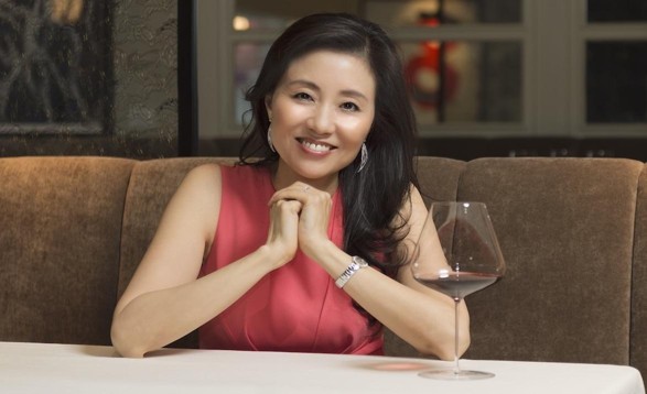 亚洲首位葡萄酒大师李志延（Jeannie Cho Lee） 。