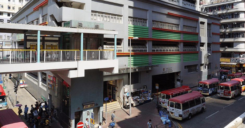旺角花園街巿政大廈辦事處今日關閉消毒。網圖