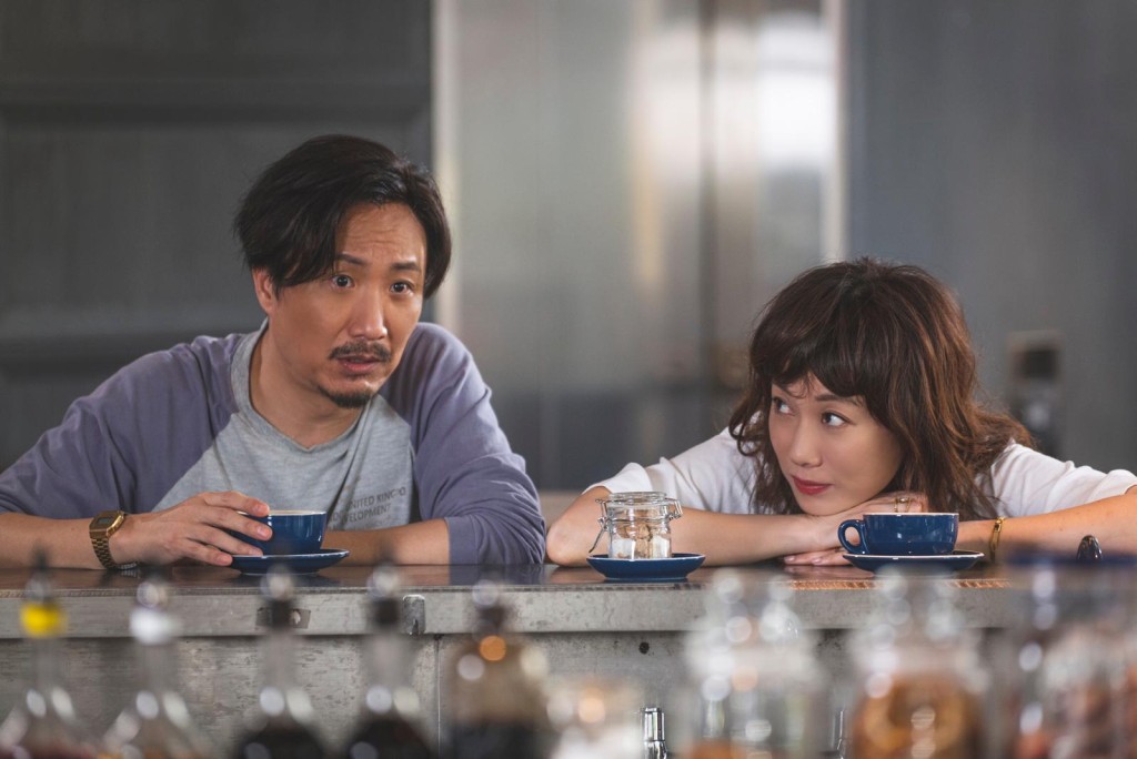 Ronald首部劇集《緣份無邊界》已經跟張可頤合作,相識廿載,他笑言有對方帶住開工好放心。