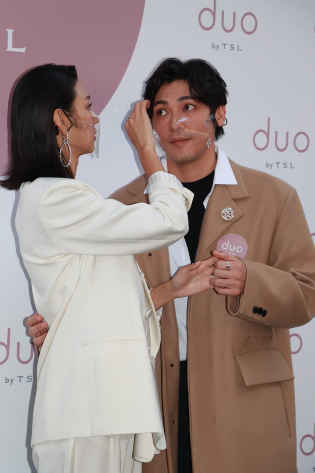 兩人的互動好Sweet。