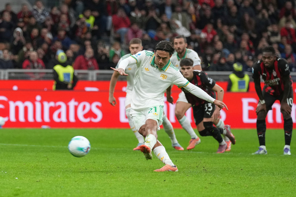 戴巴拿12碼宴客。美聯社 戴巴拿12碼宴客。美聯社