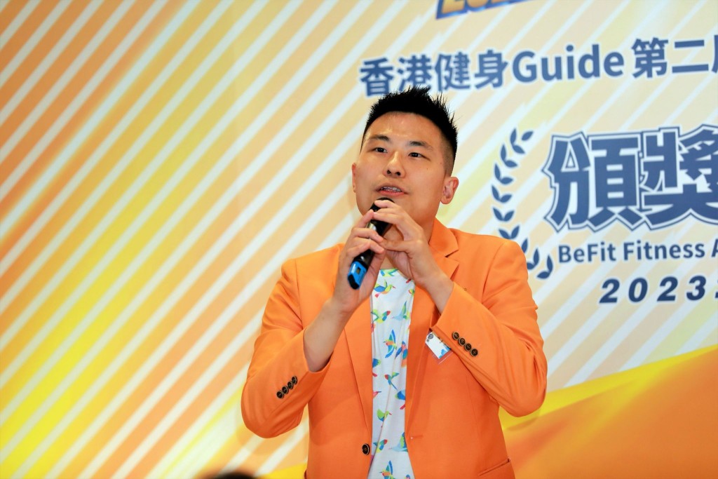 邱益忠建議政府可考慮簡化繁瑣程序,網上觀看教學影片並進行答題合格者即可取得使用資格。資料圖片 邱益忠建議政府可考慮簡化繁瑣程序,網上觀看教學影片並進行答題合格者即可取得使用資格。資料圖片