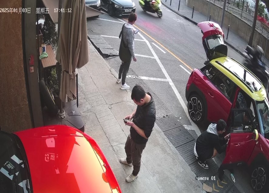 當時電單車及交通警的車速不算快。