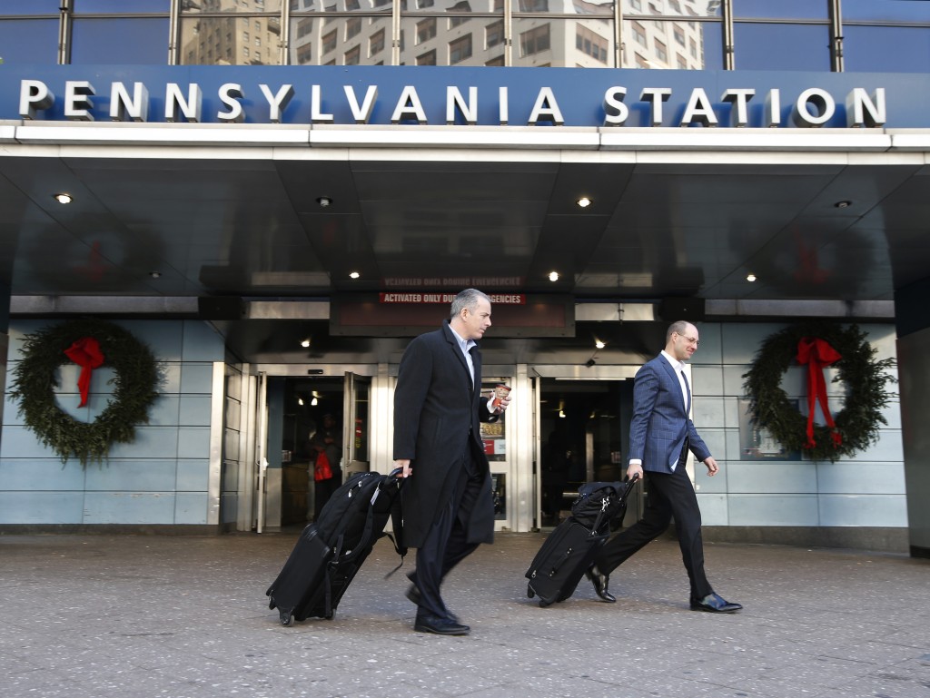 據稱特朗普要求紐約市賓夕法尼亞車站「改名向他致敬」。 美聯社