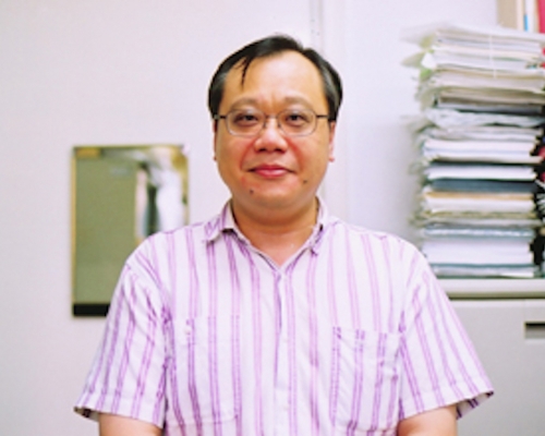 台灣大學化學工程系教授李篤中違反兩岸條例。台大官網
