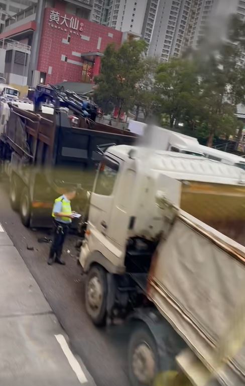 fb香港交通及突發事故報料區圖片