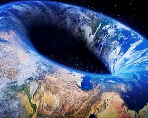 一名地平說學者提出地球是「冬甩」形狀的論點，令外界相當震驚。 網圖
