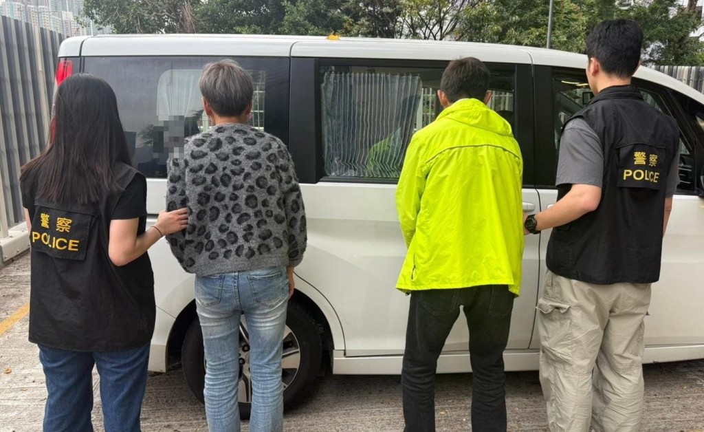 警黃大仙掃毒拘捕2男女 檢2.5萬元海洛英及藍精靈。警方圖片