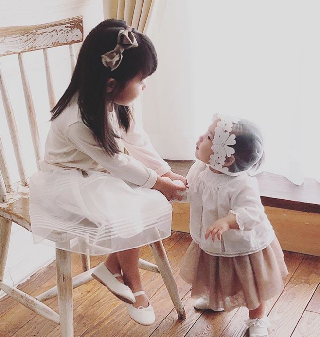 兩姊妹感情好好。IG
