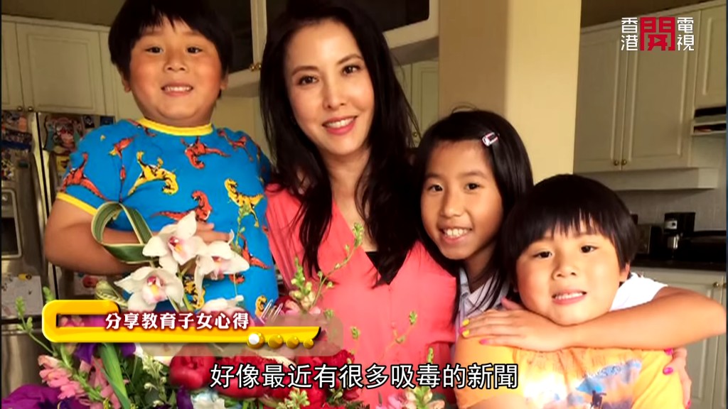 李婉華家族有生孖胎的基因。