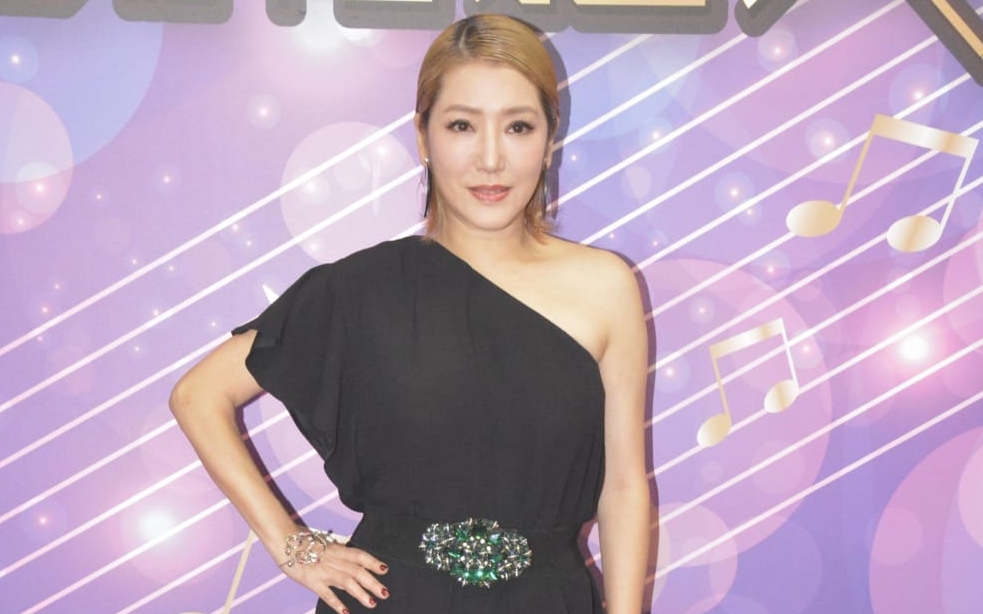 寶慧話得獎就好似結婚生仔咁慶祝。