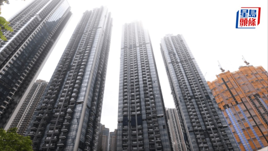 PARK SEASONS今開售即日沽約80伙