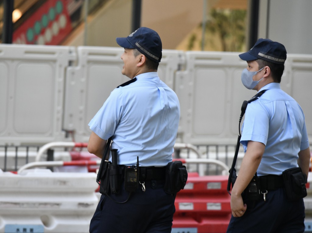 萧泽颐在今年5至8月期间，共5241人投考警队。资料图片