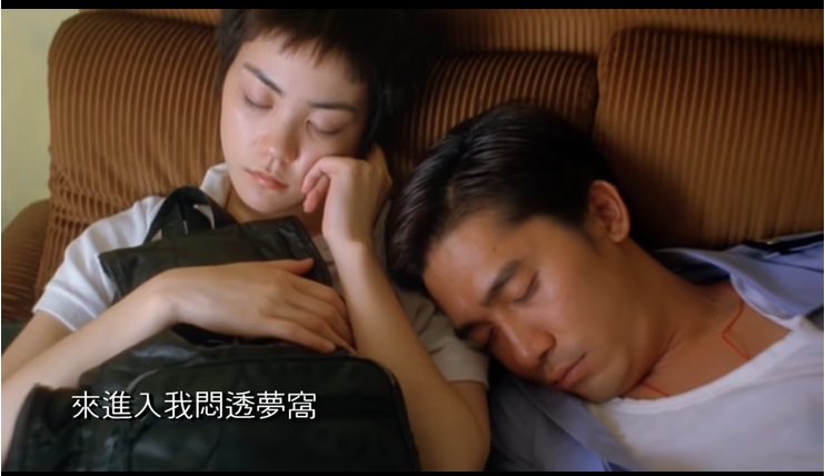 當年王菲和梁朝偉都好青澀,令人勾起好多回憶。