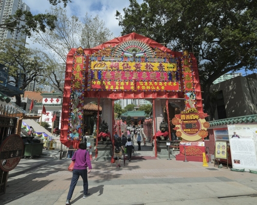 警方將在農曆年期間,在黃大仙祠實行特別人流交通措施。資料圖片