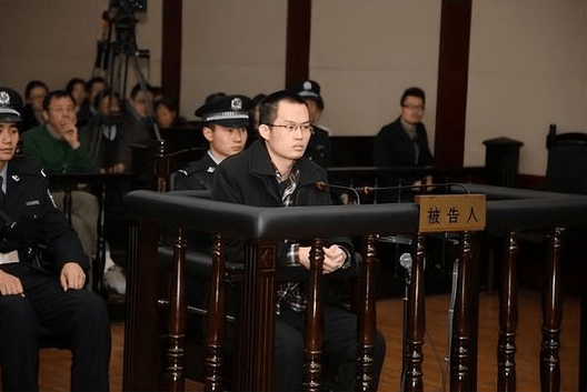 林森浩事後承認投毒「很惡劣,而且很愚蠢」。 林森浩事後承認投毒「很惡劣,而且很愚蠢」。