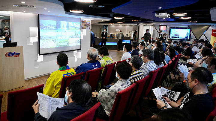東瀛遊推出全港首個日本九州「自駕遊」，今日舉辦有關講座，吸引逾200人參加。