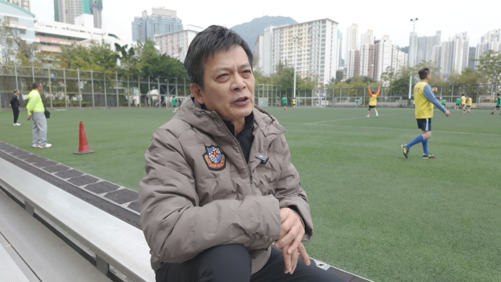 趙浚承得到譚詠麟,黃日華(圖),陳友,徐榮及吳家樂等給予鼓勵。 趙浚承得到譚詠麟,黃日華(圖),陳友,徐榮及吳家樂等給予鼓勵。