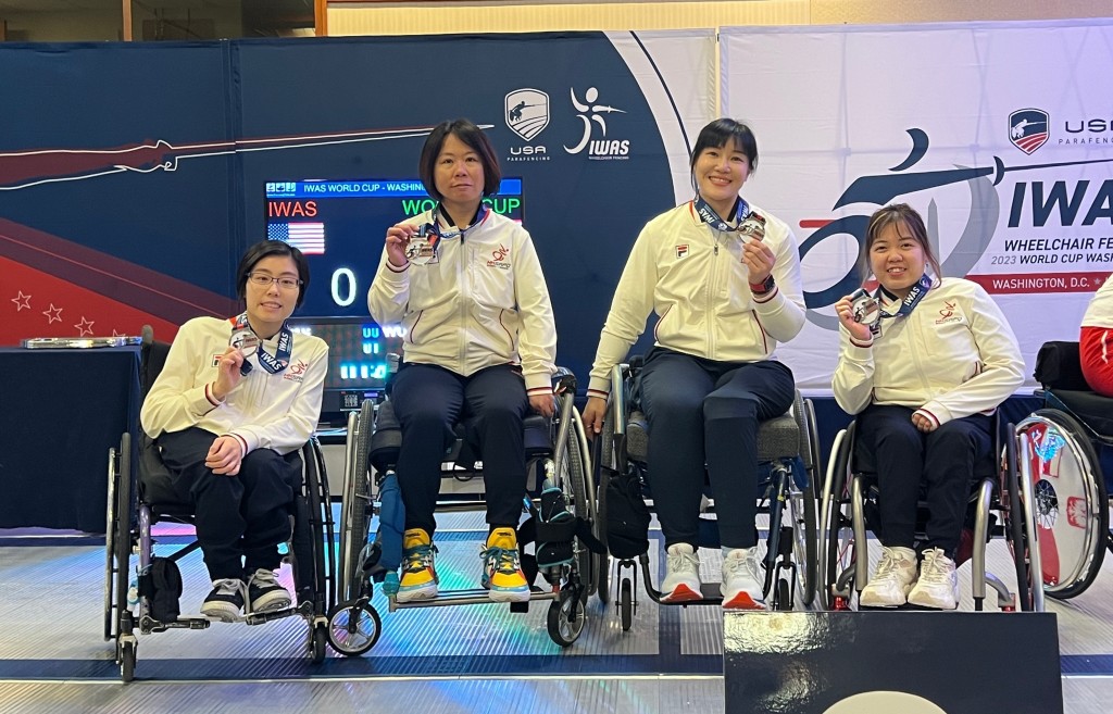 港隊在女重摘走銀牌。 香港傷殘人士體育協會圖片