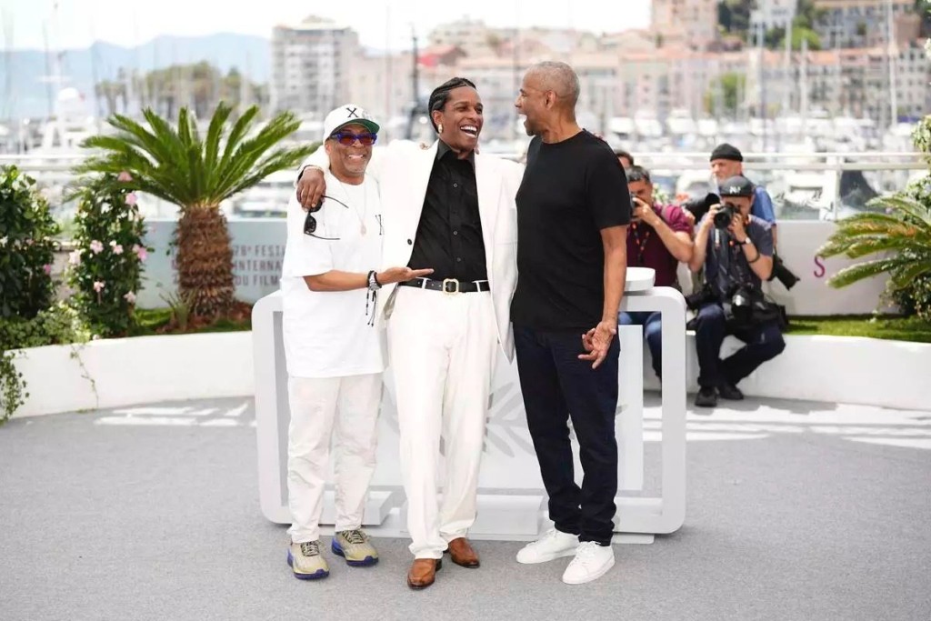 之後(左起)史碧奇、A$AP Rocky及丹素再出席記招,丹素被指已離開康城。 之後(左起)史碧奇、A$AP Rocky及丹素再出席記招,丹素被指已離開康城。