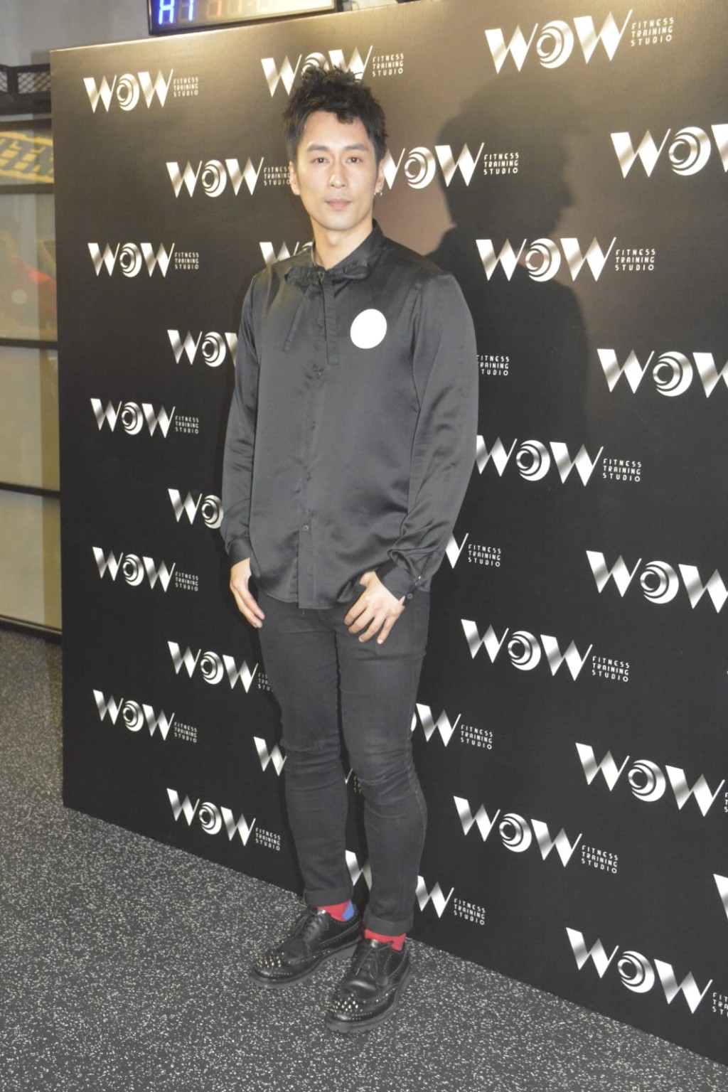 陳偉成投資健身店開幕