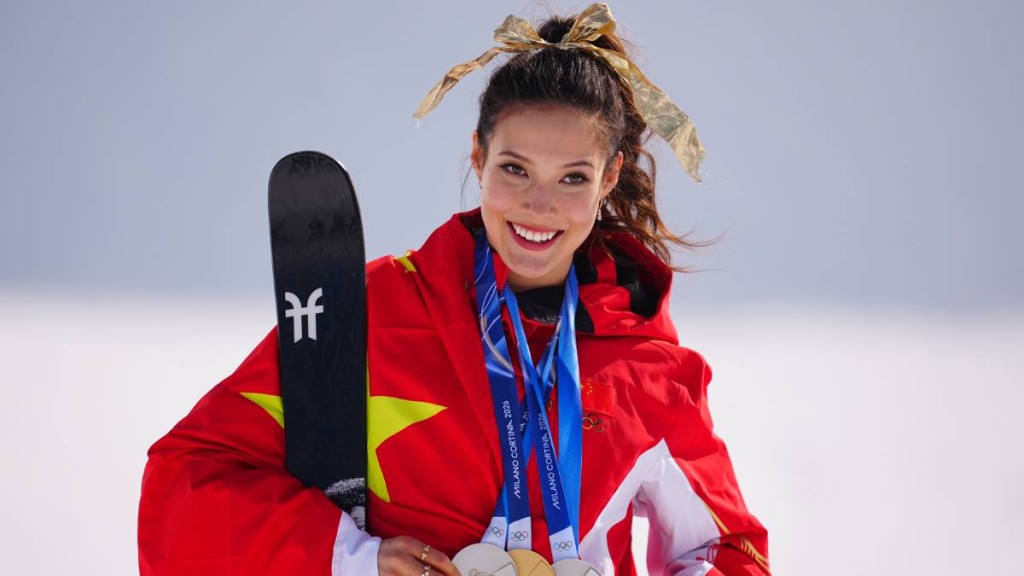 谷愛凌代表中國出賽，近日分別被美國副總統萬斯與財長貝森特批評。新華社