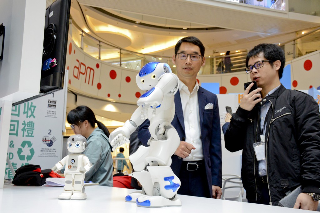 香港發展新型工業需發揮自身優勢，包括產品設計、數據、軟件及檢測認證等。資料圖片