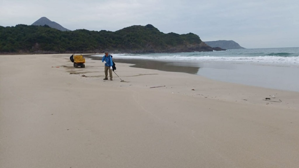 漁護署完成清理鹹田灣。漁護署FB 漁護署完成清理鹹田灣。漁護署FB