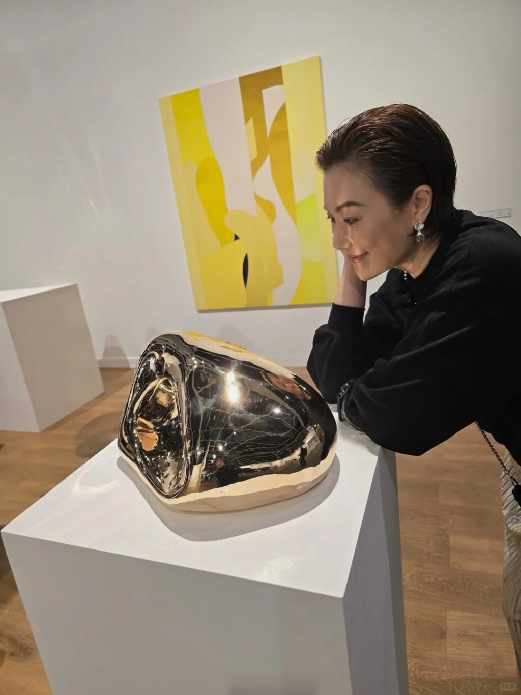 張可頤早前於香港現身藝術展。