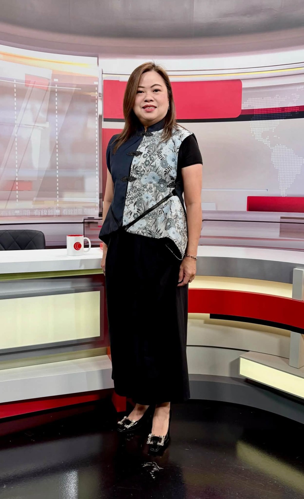 她在店內找到不少外形美觀且「可穿性甚高」的服裝。羅淑佩FB圖片 她在店內找到不少外形美觀且「可穿性甚高」的服裝。羅淑佩FB圖片