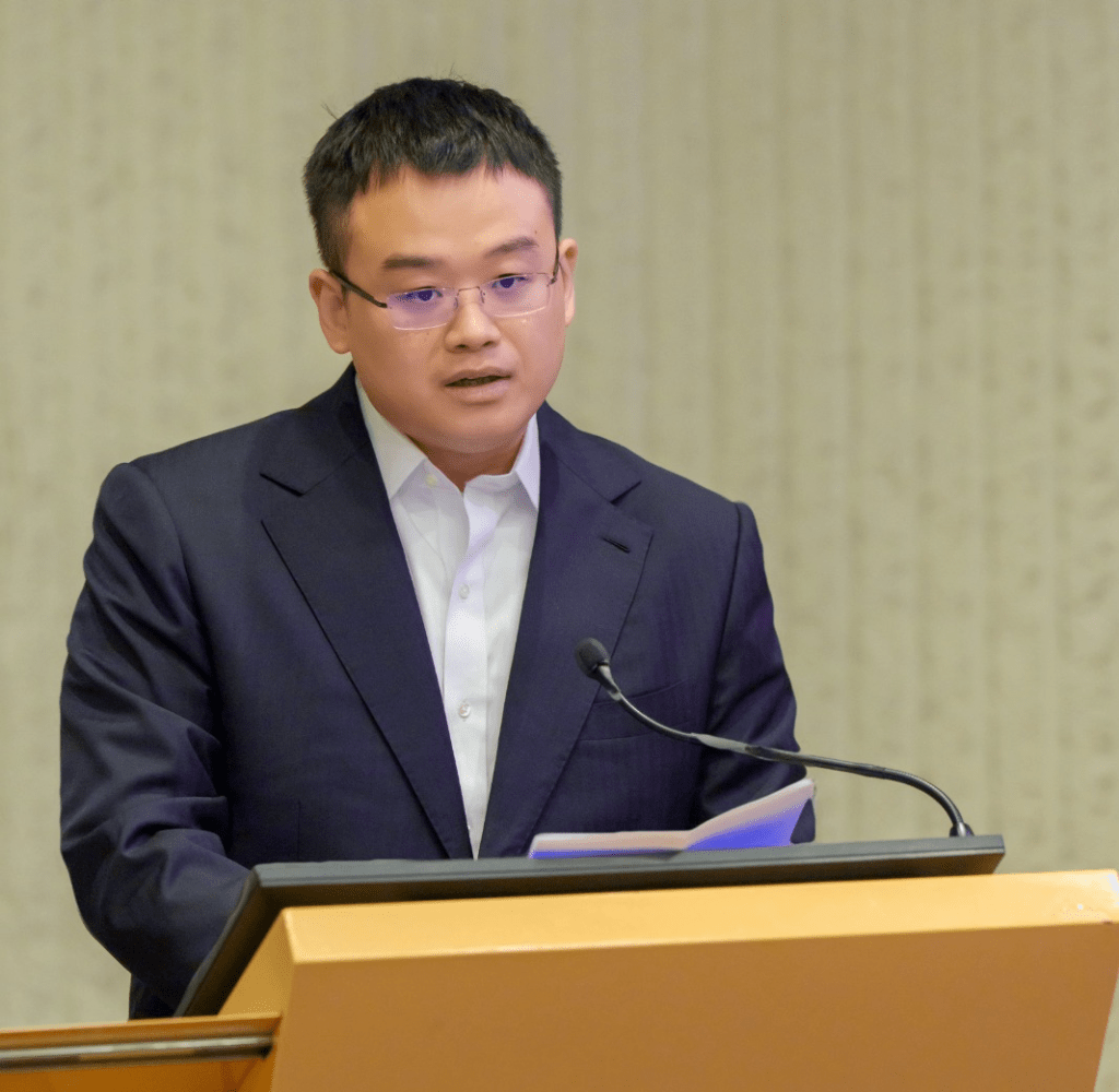 智元合伙人、高级副总裁兼首席科学家罗剑岚