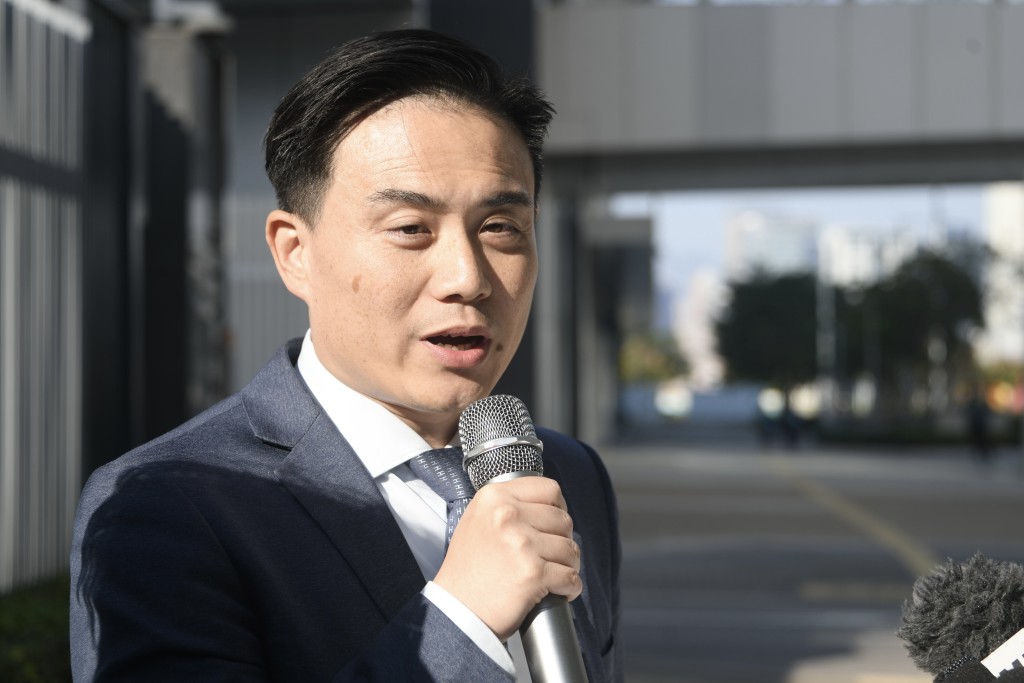 莊豪鋒指自己今次可以進入議會,很大原因是傳承田北辰的理性敢言風格。 莊豪鋒指自己今次可以進入議會,很大原因是傳承田北辰的理性敢言風格。