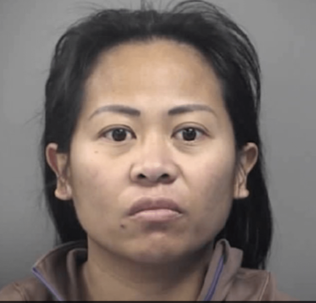 36歲的亞裔持牌房地產女仲介朱妮奧（Joe Junio）被控謀殺等嚴重罪名。