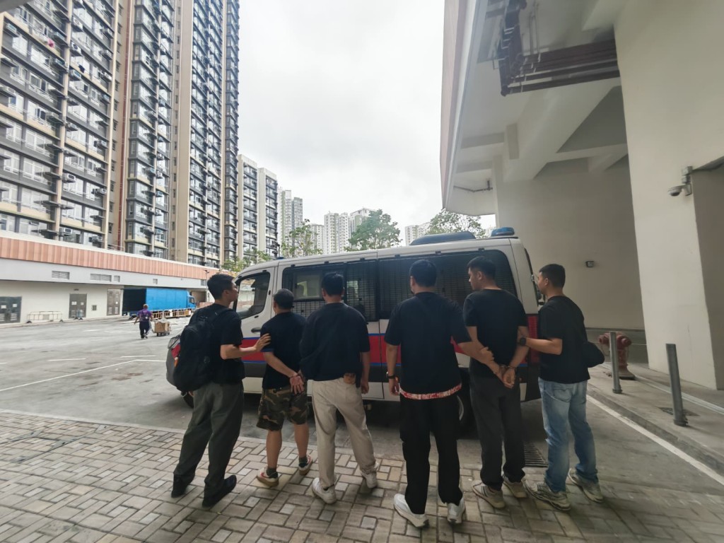 行動中,警方共拘捕17人。警方提供 行動中,警方共拘捕17人。警方提供