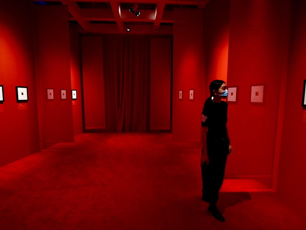 展覽貫穿整個超現實主義的發展歷程。