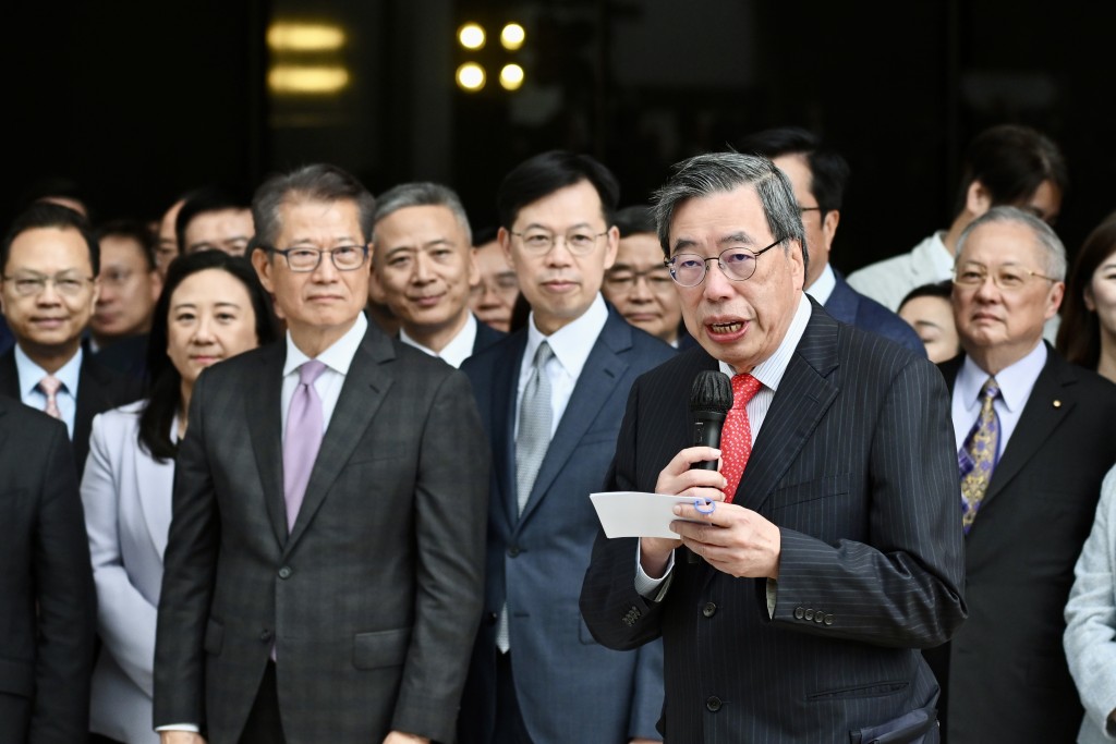 立法會主席梁君彥表示,主體工程較原定快了幾個月,令所有議員和職員均可提早在同一屋簷下工作。劉駿軒攝 立法會主席梁君彥表示,主體工程較原定快了幾個月,令所有議員和職員均可提早在同一屋簷下工作。劉駿軒攝