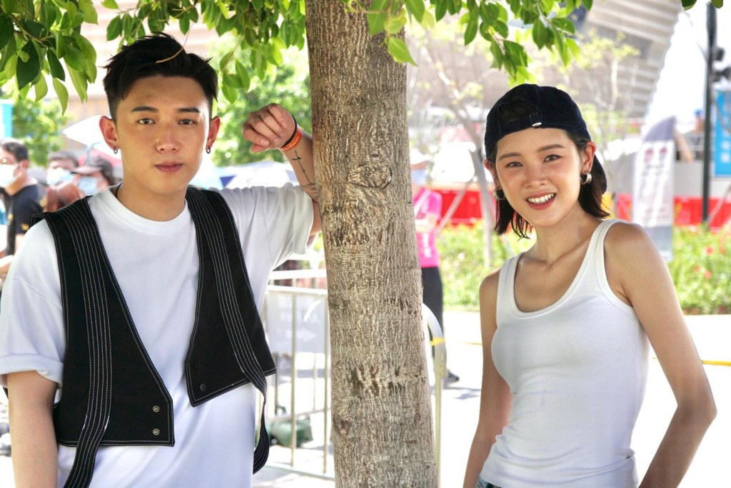 陳蕾與MC為活動演出　。