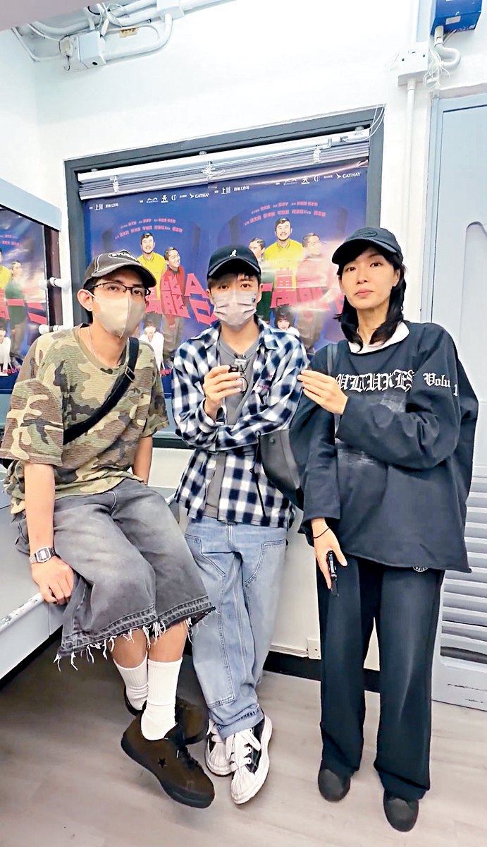 MIRROR成員楊樂文、呂爵安以及陳瑞輝對舞台劇讚譽有加。