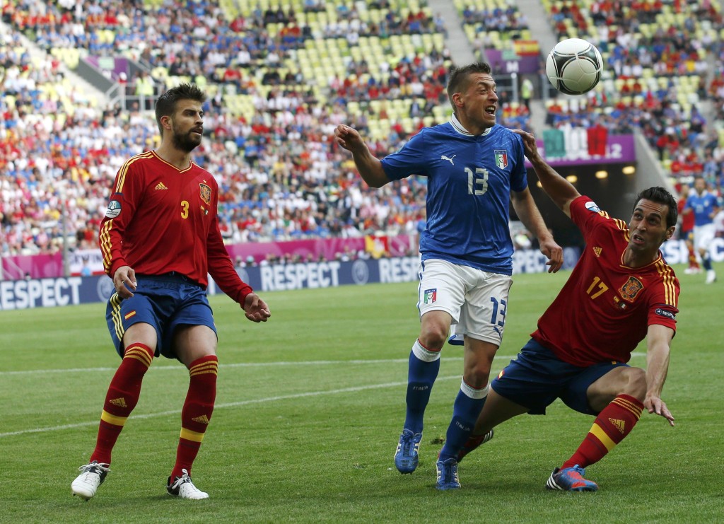 艾比路亚和碧基当年虽然是西班牙国家队队友，但两人一直关系平平。路透社