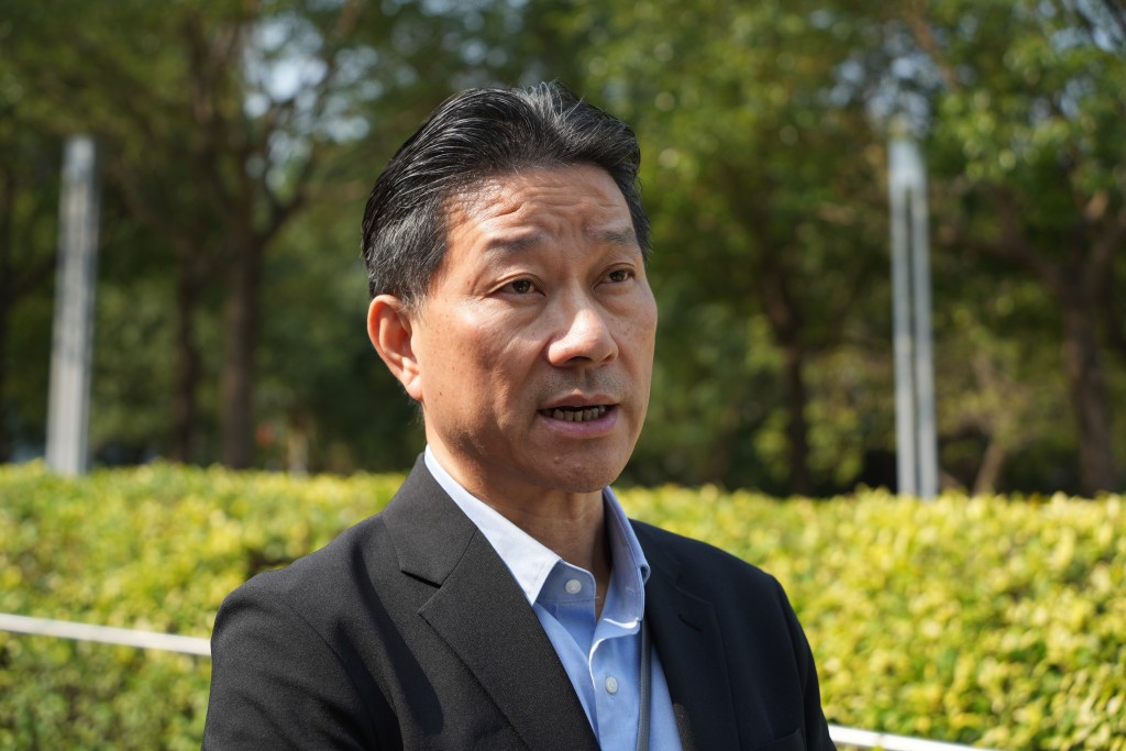 陳祖光申報為《堅料網》及《零傳媒》作家。