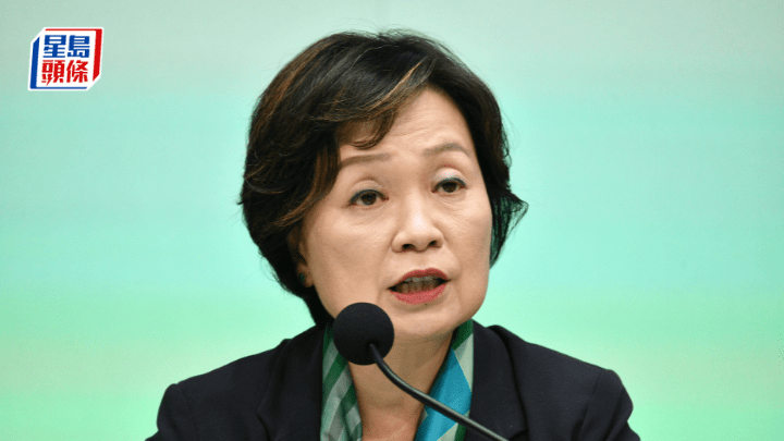 教育局局長蔡若蓮昨日回覆立法會議員梁毓偉的提問時表示,自2023年11月至今,入境事務處已向近15萬名合資格的非本地學生發出「不反對通知書」。資料圖片